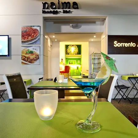 Sorrento Apartments Apartment