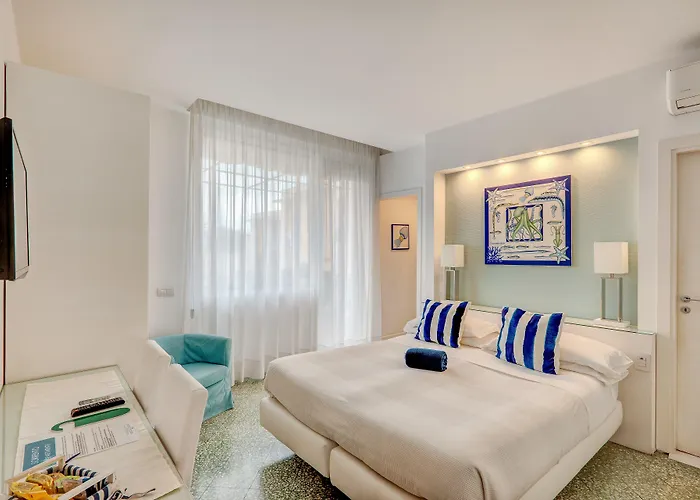 Sorrento Apartments